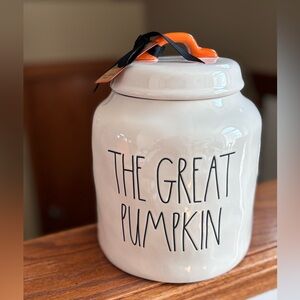 Rae Dunn “The Great Pumpkin” canister.